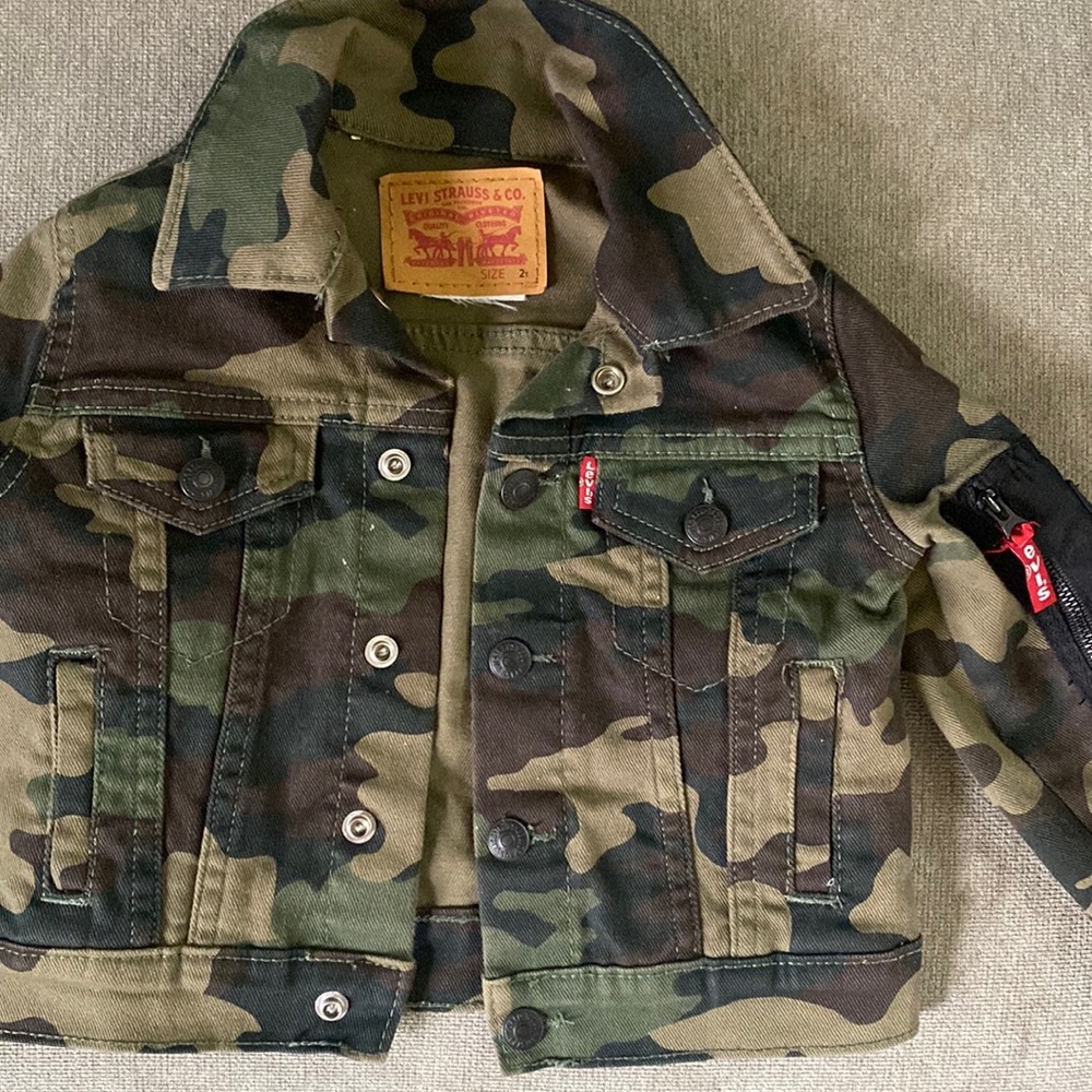 Levi’s camouflage jean jacket, size 2T